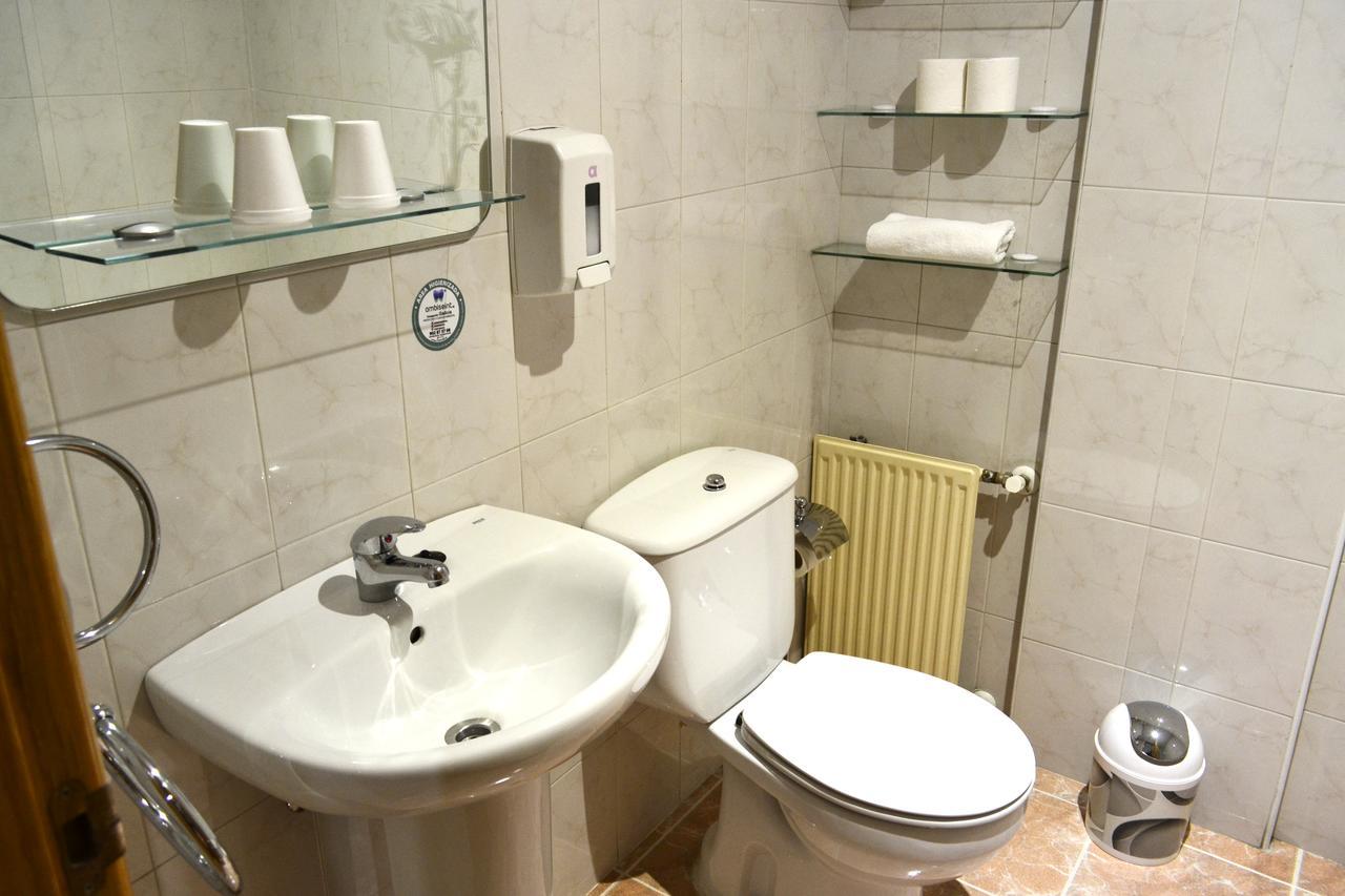 Hostal Lucus Lugo Luaran gambar