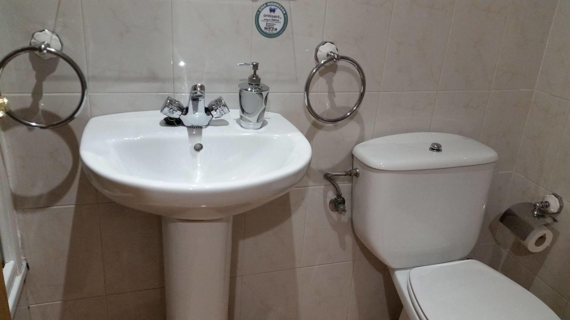 Hostal Lucus Lugo Luaran gambar