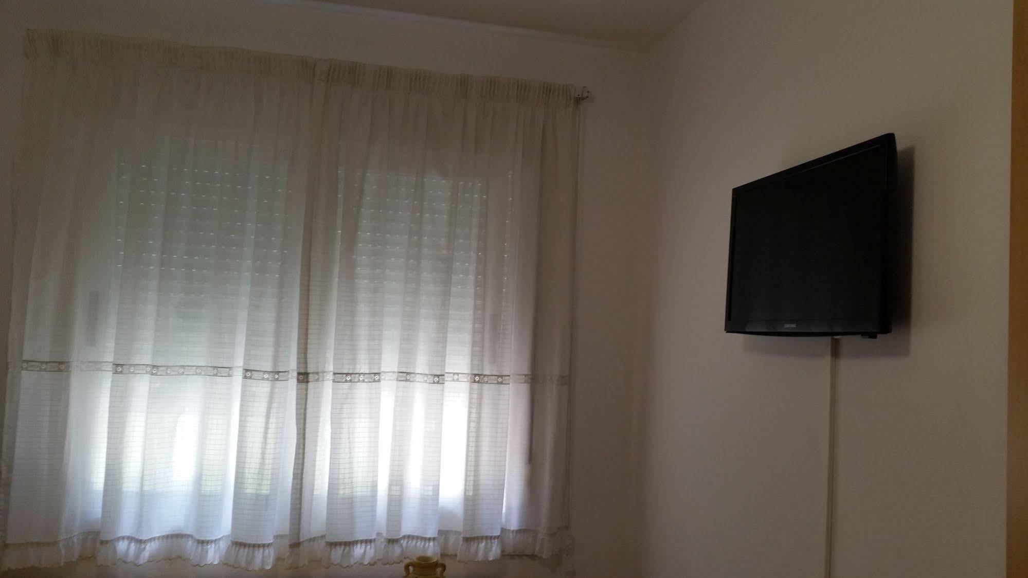 Hostal Lucus Lugo Luaran gambar